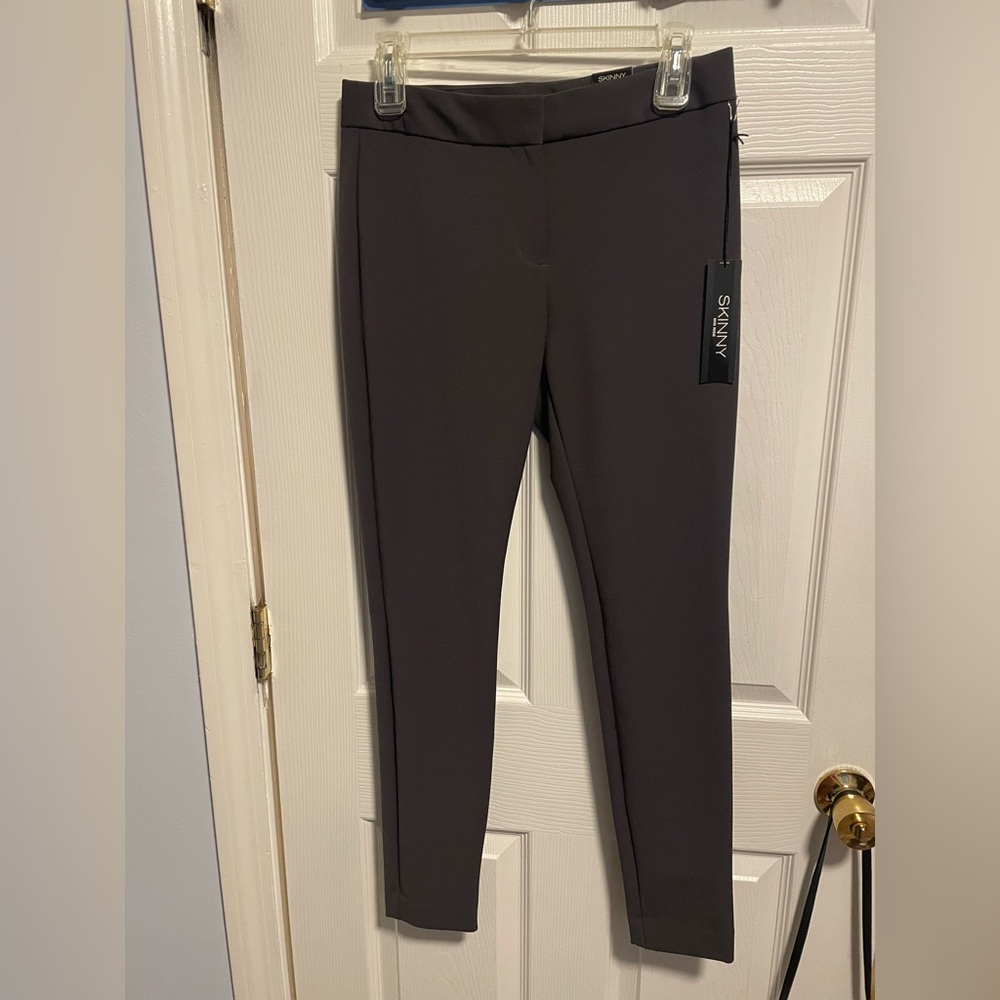 Express mid rise pants.  Gray, size 4R